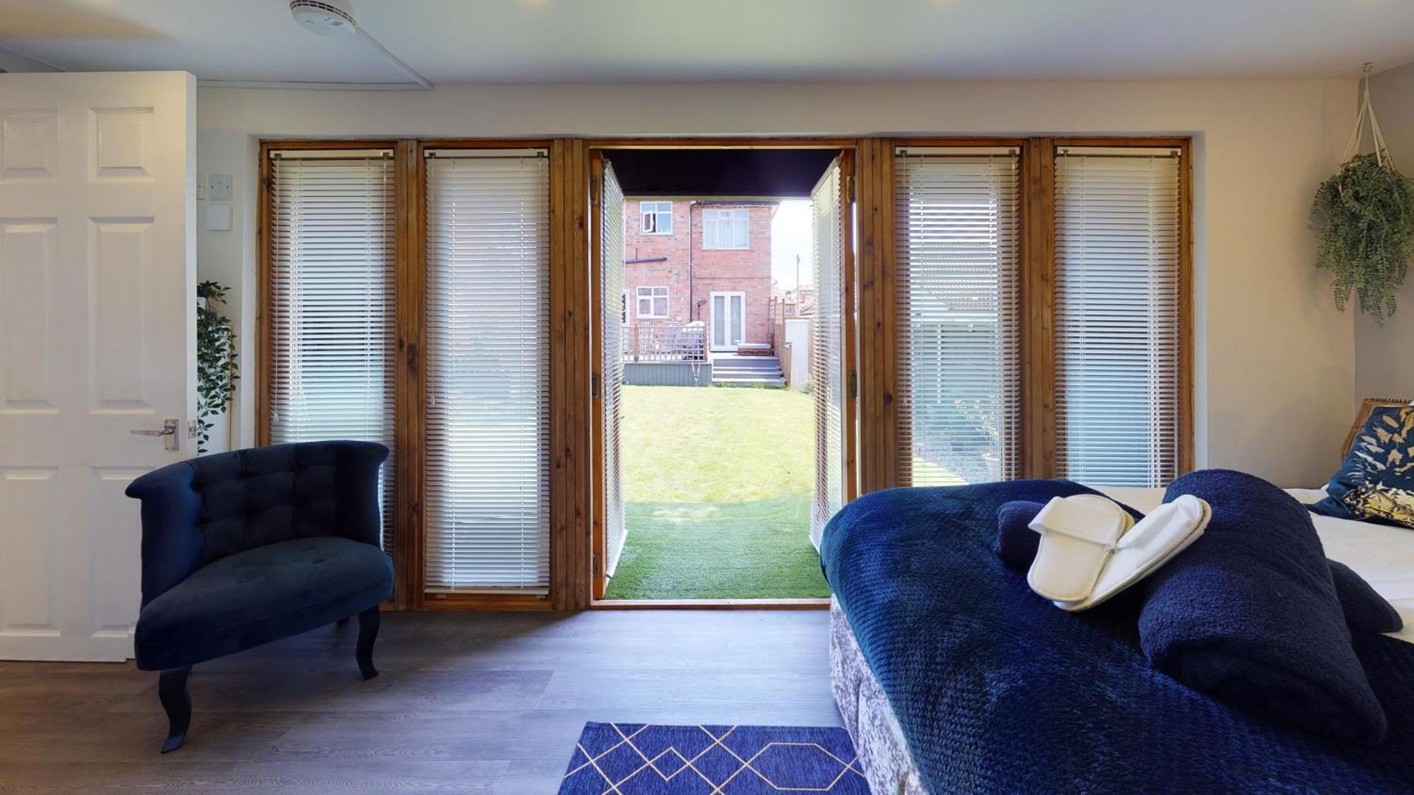 Cosy 1 Bed Garden Lodge Close To Nottingham City Centre - Free Parking & Wifi المظهر الخارجي الصورة