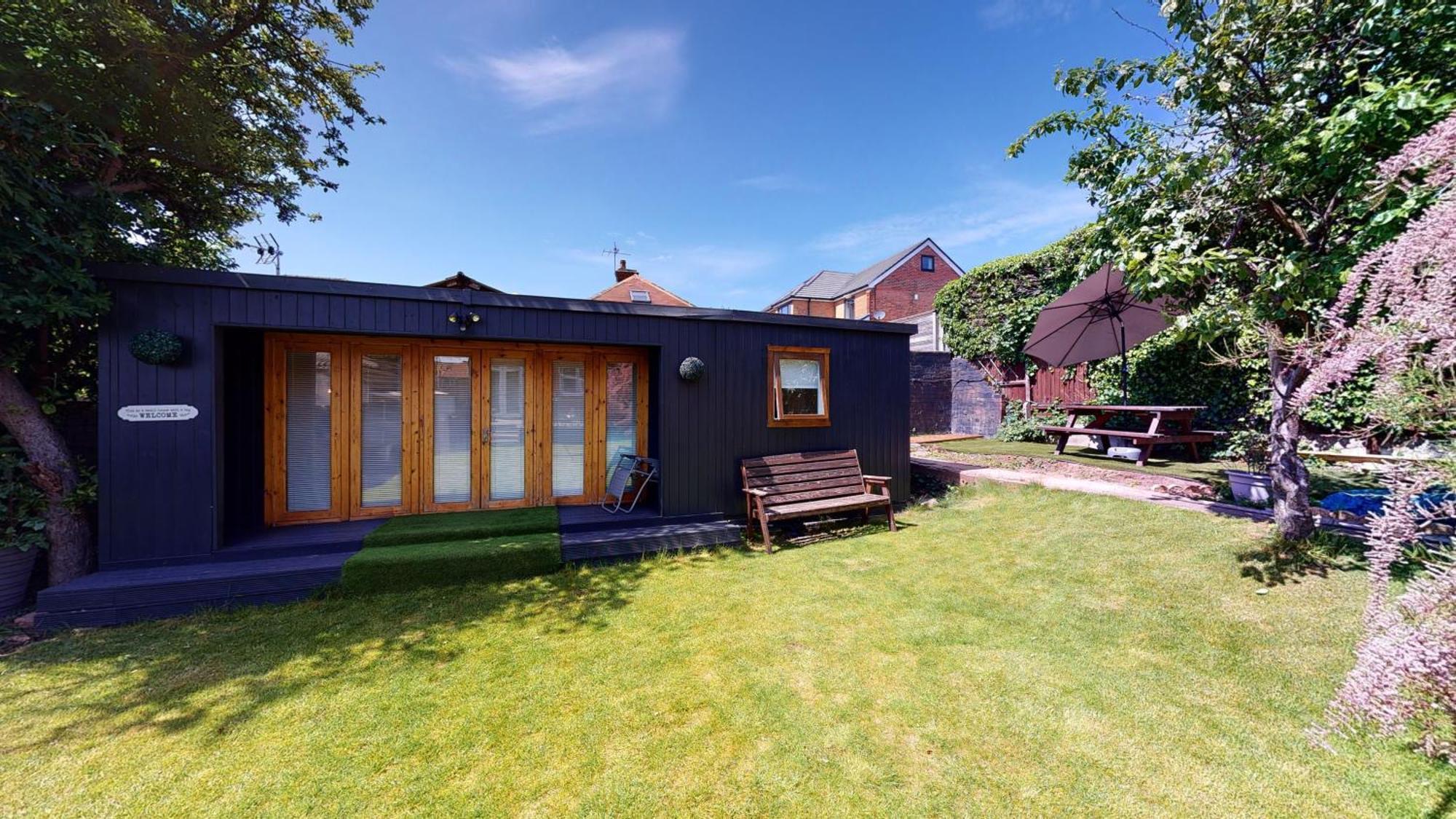 Cosy 1 Bed Garden Lodge Close To Nottingham City Centre - Free Parking & Wifi المظهر الخارجي الصورة